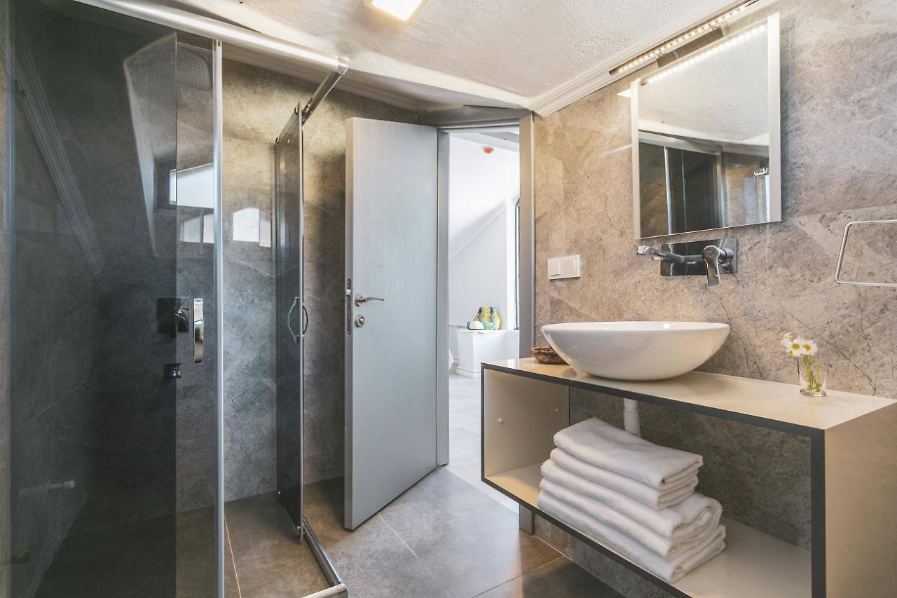 Monastery Suites Hotel (Adults Only) Олудениз Экстерьер фото