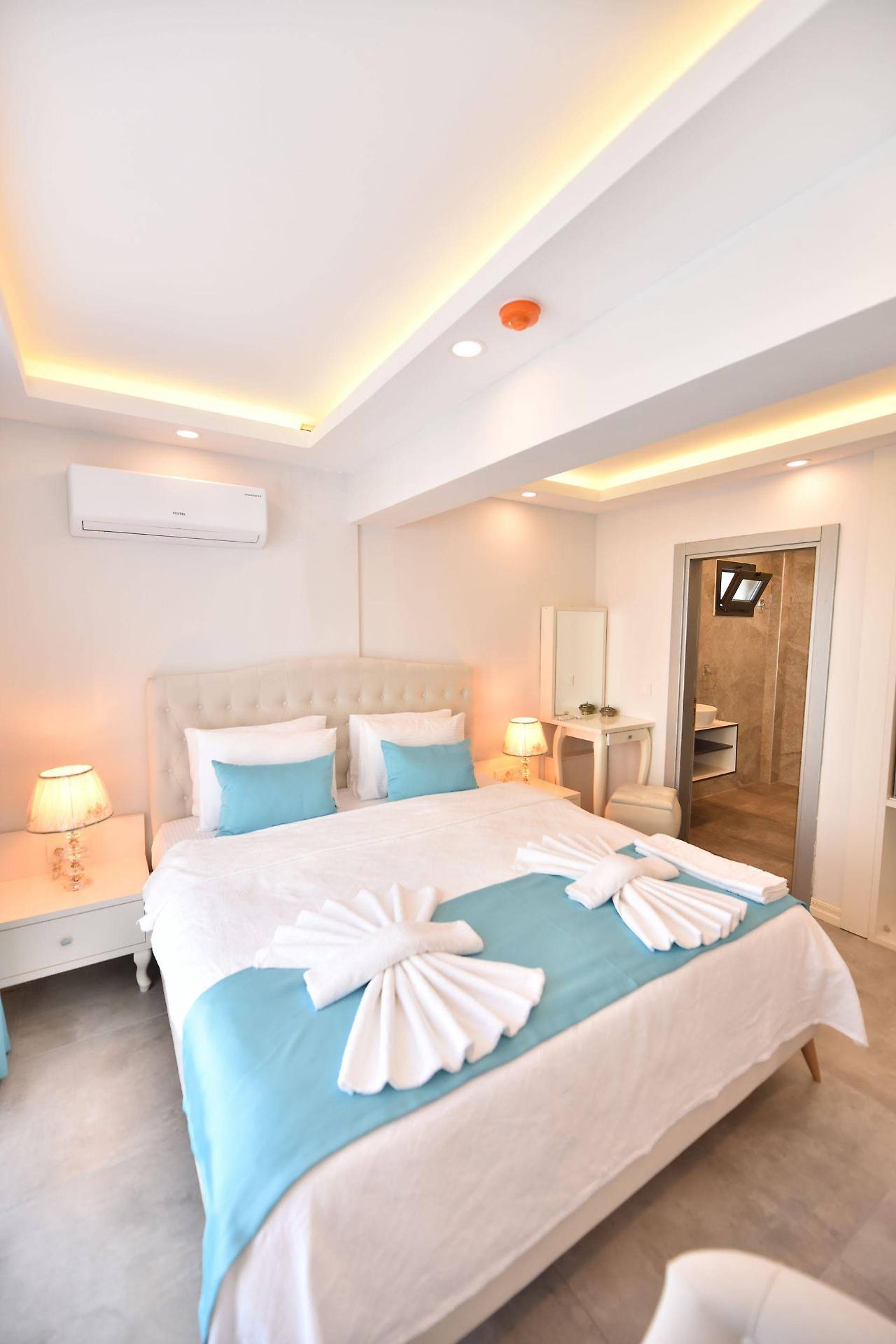 Monastery Suites Hotel (Adults Only) Олудениз Экстерьер фото
